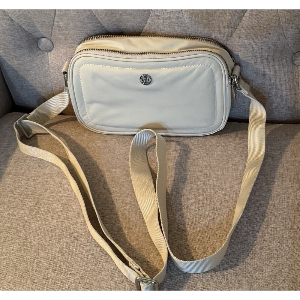 Lululemon Cream (Bone) Camera Crossbody Bag